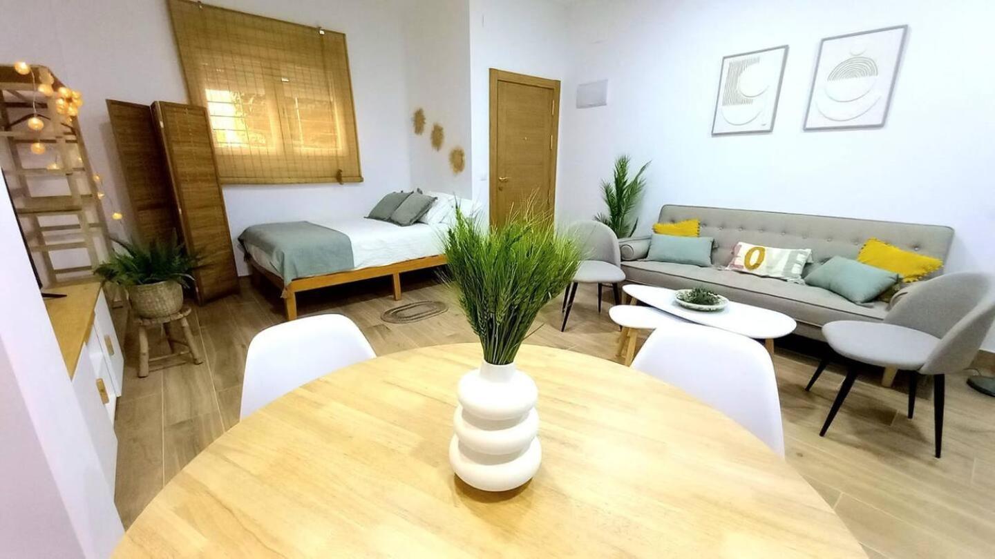 Coffee & Calm Triana Apartment Seville Exterior photo